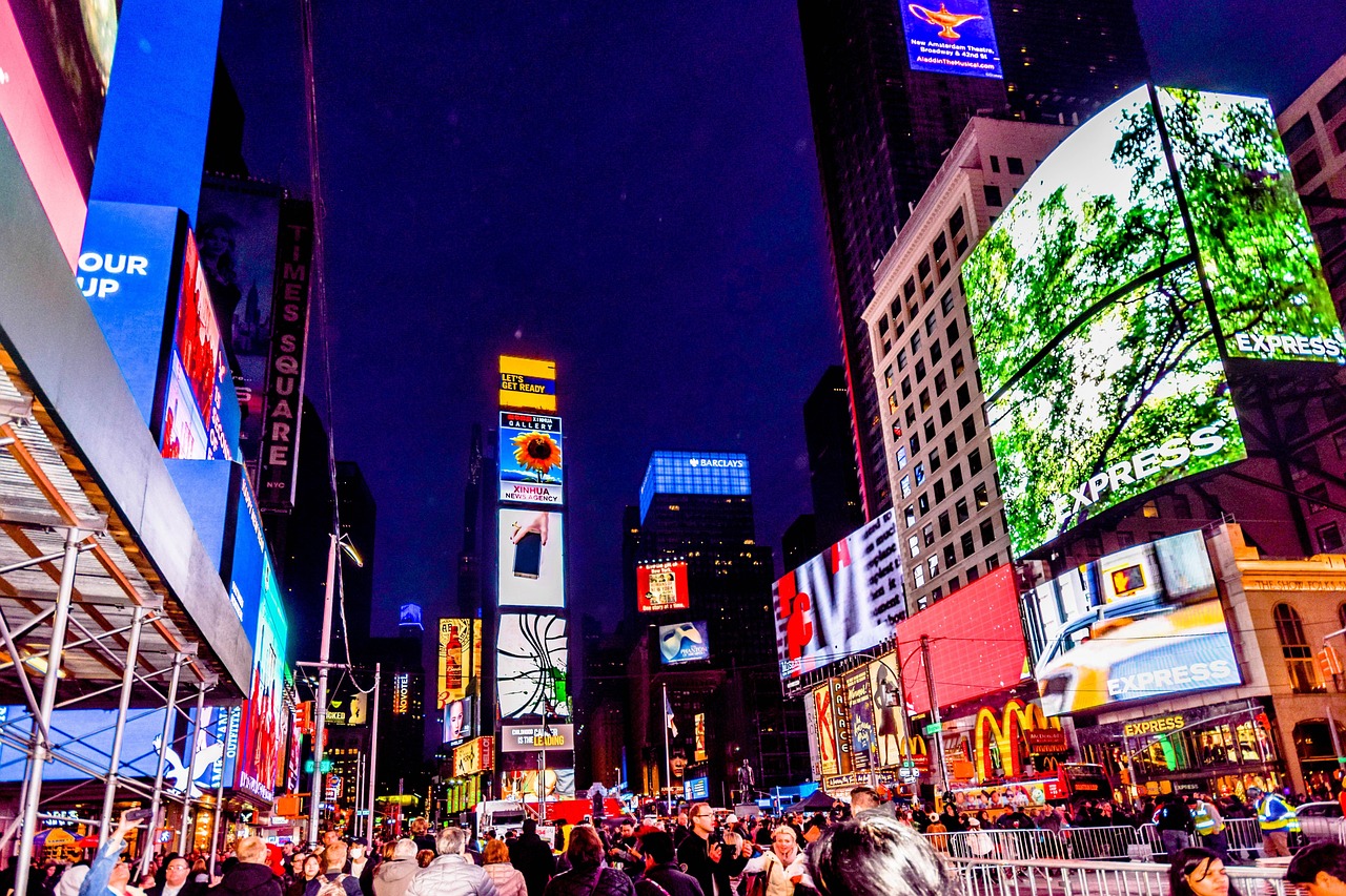 Image of Times Square in New York, NY.